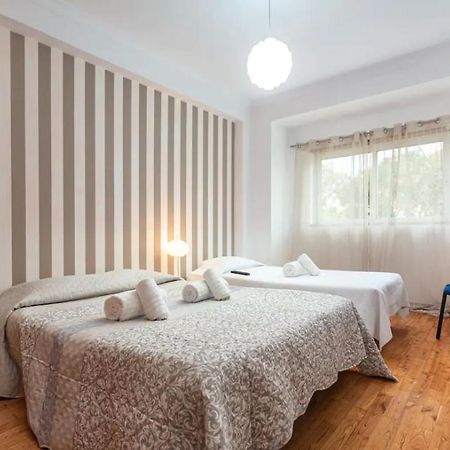Blife Candya Private Rooms Faro Bagian luar foto
