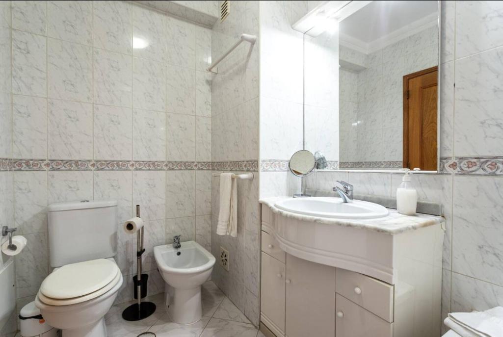 Blife Candya Private Rooms Faro Bagian luar foto