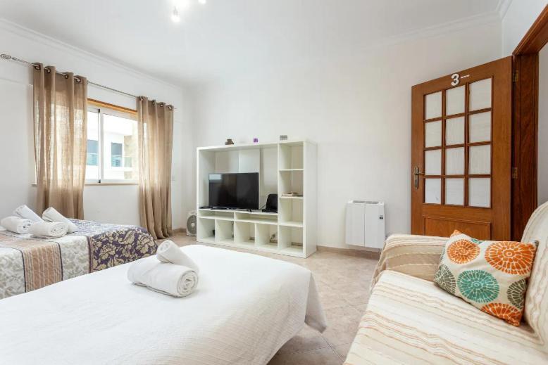 Blife Candya Private Rooms Faro Bagian luar foto