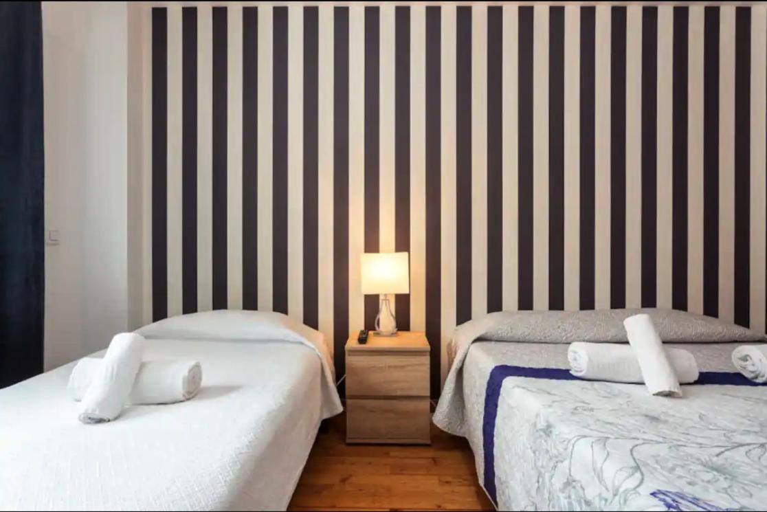 Blife Candya Private Rooms Faro Bagian luar foto